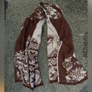 Elegant Burgundy Patterned Scarf